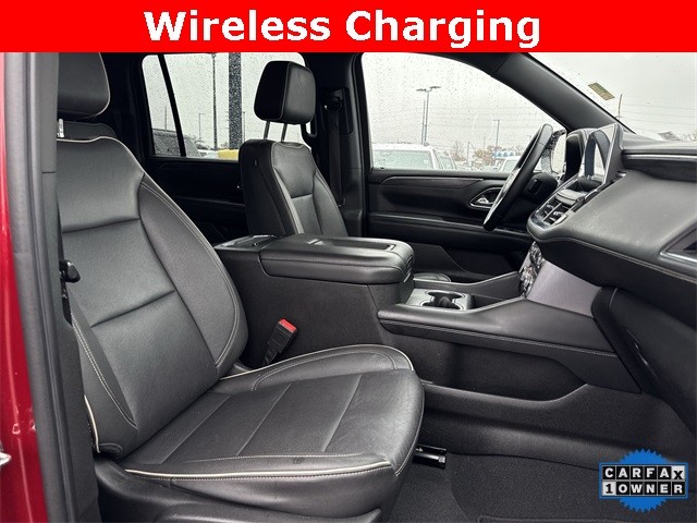 GMC Yukon XL Vehicle Full-screen Gallery Image 32