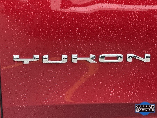 GMC Yukon XL Vehicle Full-screen Gallery Image 36