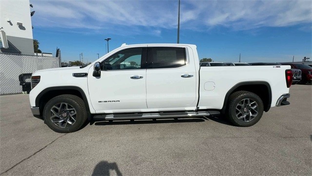 GMC Sierra 1500 Vehicle Full-screen Gallery Image 05