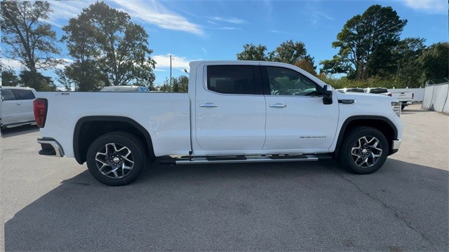 GMC Sierra 1500 Vehicle Full-screen Gallery Image 09