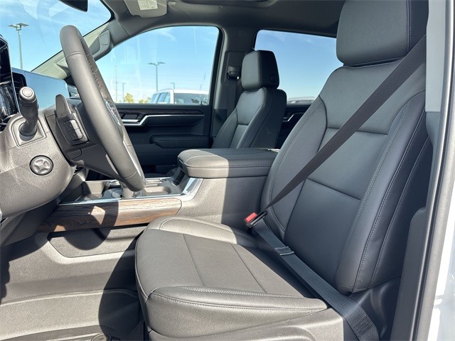 GMC Sierra 1500 Vehicle Full-screen Gallery Image 11