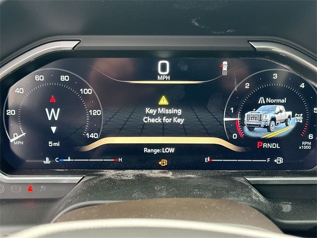 GMC Sierra 2500HD Vehicle Full-screen Gallery Image 15