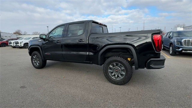 GMC Sierra 1500 Vehicle Full-screen Gallery Image 06