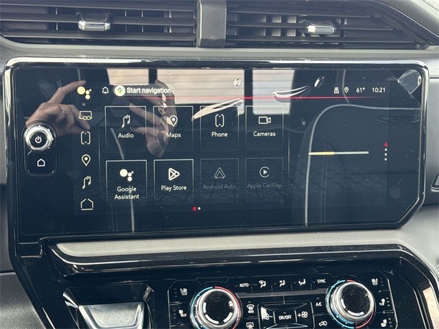 GMC Sierra 1500 Vehicle Full-screen Gallery Image 16