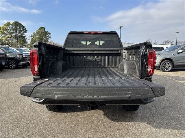 GMC Sierra 1500 Vehicle Full-screen Gallery Image 24