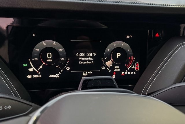 GMC Yukon Vehicle Full-screen Gallery Image 30