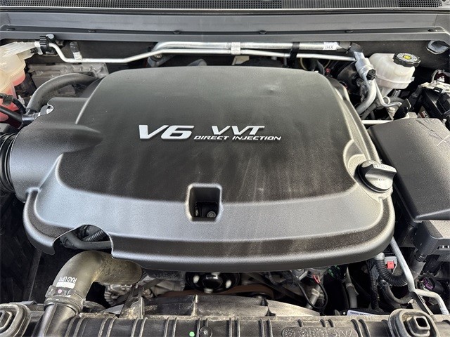 Chevrolet Colorado Vehicle Full-screen Gallery Image 32