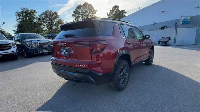 GMC Terrain Vehicle Full-screen Gallery Image 08