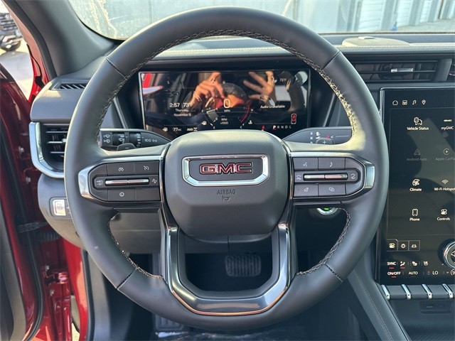 GMC Terrain Vehicle Full-screen Gallery Image 14