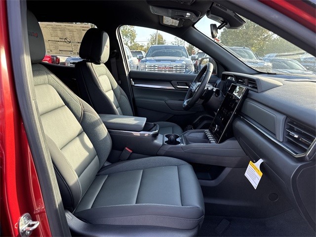 GMC Terrain Vehicle Full-screen Gallery Image 24