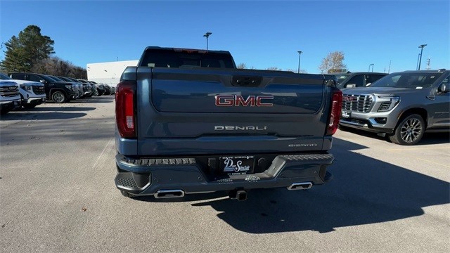 GMC Sierra 1500 Vehicle Full-screen Gallery Image 07