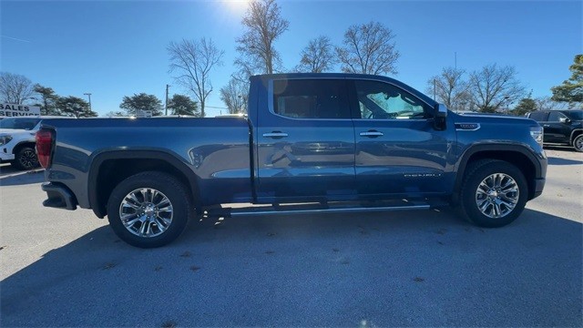 GMC Sierra 1500 Vehicle Full-screen Gallery Image 09