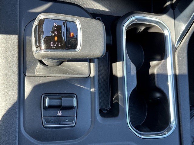 GMC Sierra 1500 Vehicle Full-screen Gallery Image 20