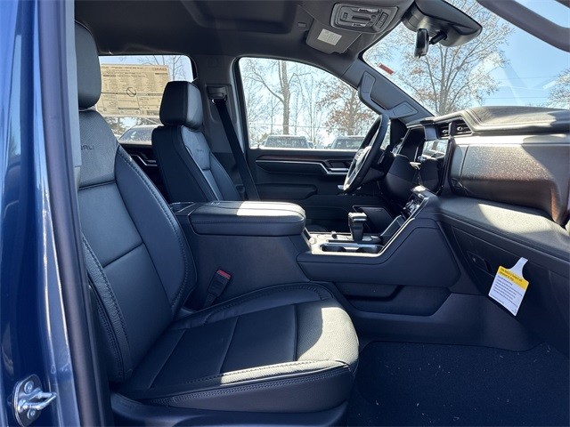 GMC Sierra 1500 Vehicle Full-screen Gallery Image 24