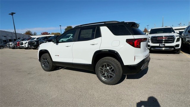 GMC Terrain Vehicle Full-screen Gallery Image 06