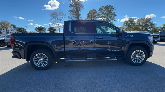 GMC Sierra 1500 Vehicle Full-screen Gallery Image 09