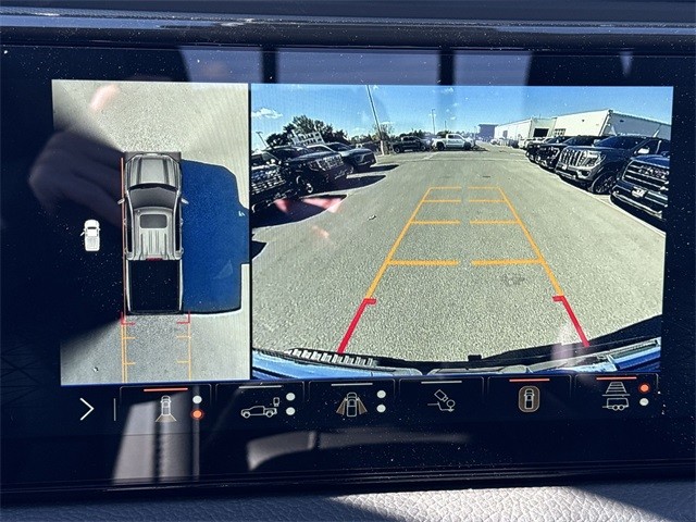 GMC Sierra 1500 Vehicle Full-screen Gallery Image 17