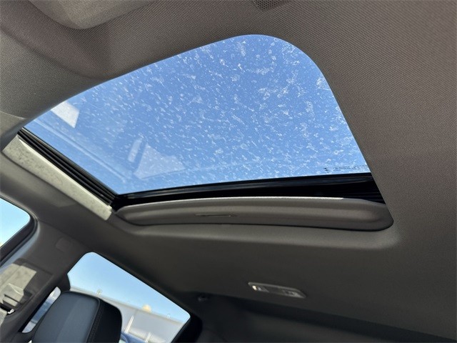 GMC Sierra 1500 Vehicle Full-screen Gallery Image 22