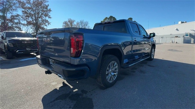 GMC Sierra 1500 Vehicle Full-screen Gallery Image 08