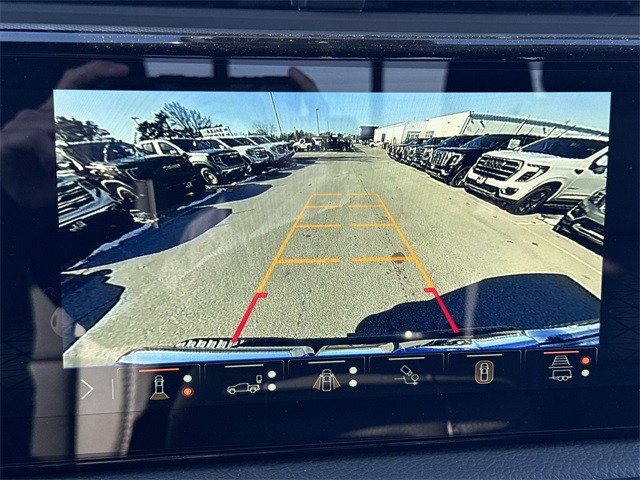 GMC Sierra 1500 Vehicle Full-screen Gallery Image 17