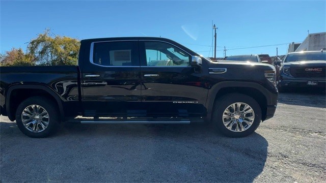 GMC Sierra 1500 Vehicle Full-screen Gallery Image 09