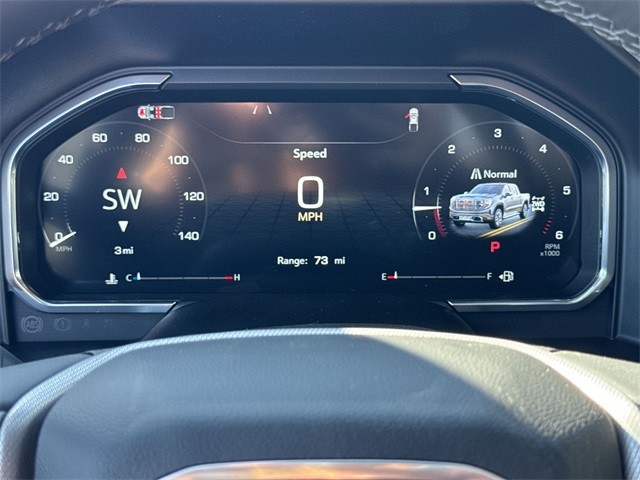 GMC Sierra 1500 Vehicle Full-screen Gallery Image 15