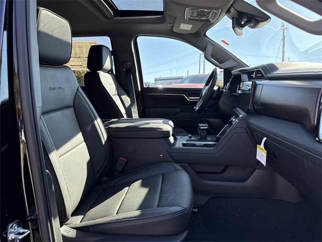 GMC Sierra 1500 Vehicle Full-screen Gallery Image 25