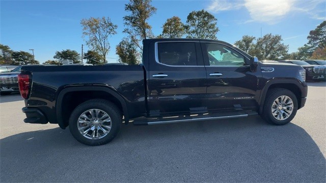 GMC Sierra 1500 Vehicle Full-screen Gallery Image 09