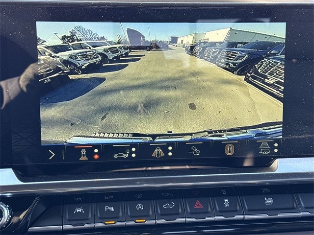 GMC Sierra 1500 Vehicle Full-screen Gallery Image 17