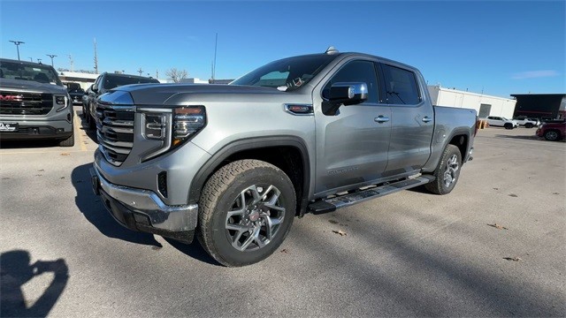 GMC Sierra 1500 Vehicle Full-screen Gallery Image 04
