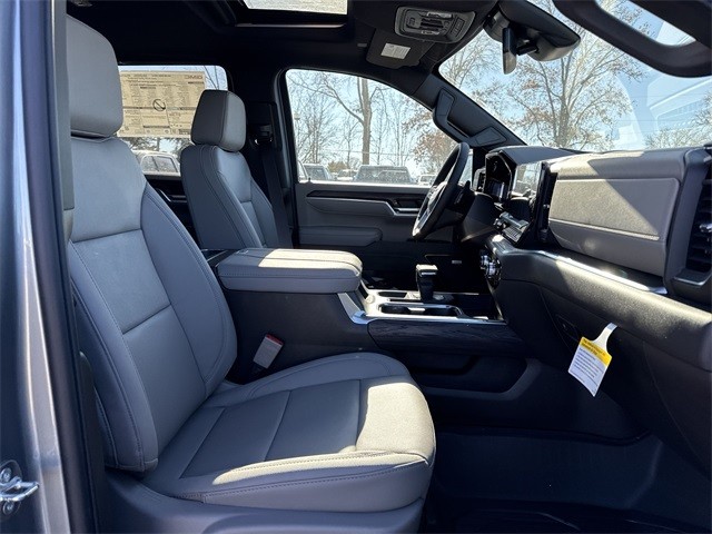 GMC Sierra 1500 Vehicle Full-screen Gallery Image 25