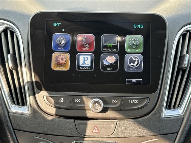 Chevrolet Malibu Vehicle Full-screen Gallery Image 13