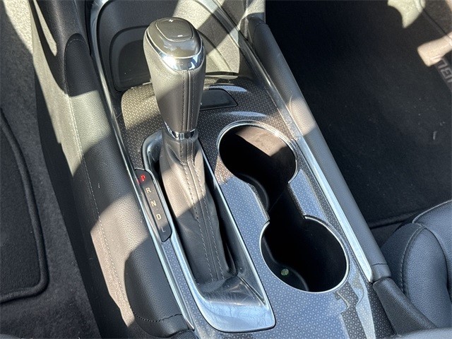 Chevrolet Malibu Vehicle Full-screen Gallery Image 15