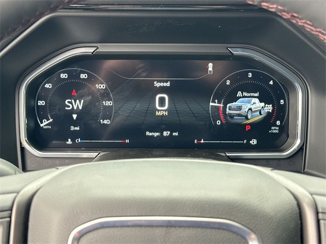 GMC Sierra 1500 Vehicle Full-screen Gallery Image 15