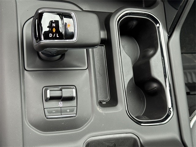 GMC Sierra 1500 Vehicle Full-screen Gallery Image 20