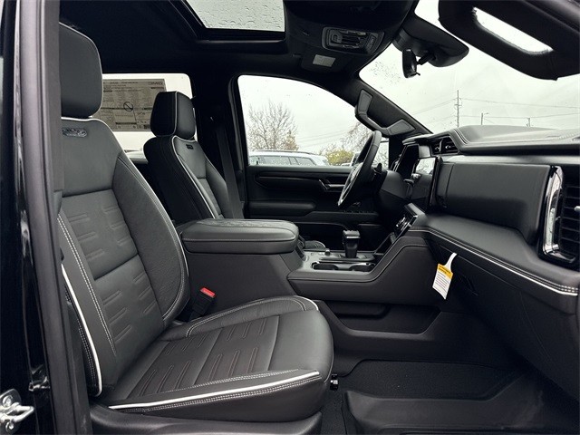 GMC Sierra 1500 Vehicle Full-screen Gallery Image 25