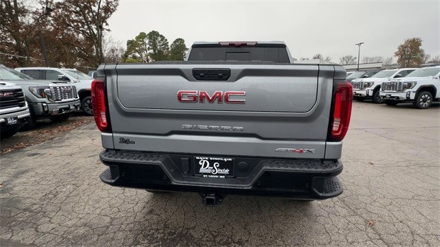 GMC Sierra 1500 Vehicle Full-screen Gallery Image 07