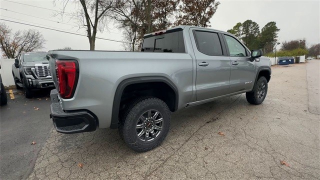 GMC Sierra 1500 Vehicle Full-screen Gallery Image 08