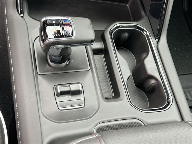 GMC Sierra 1500 Vehicle Full-screen Gallery Image 21