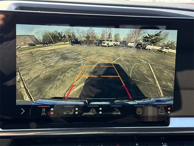 GMC Sierra 1500 Vehicle Full-screen Gallery Image 17