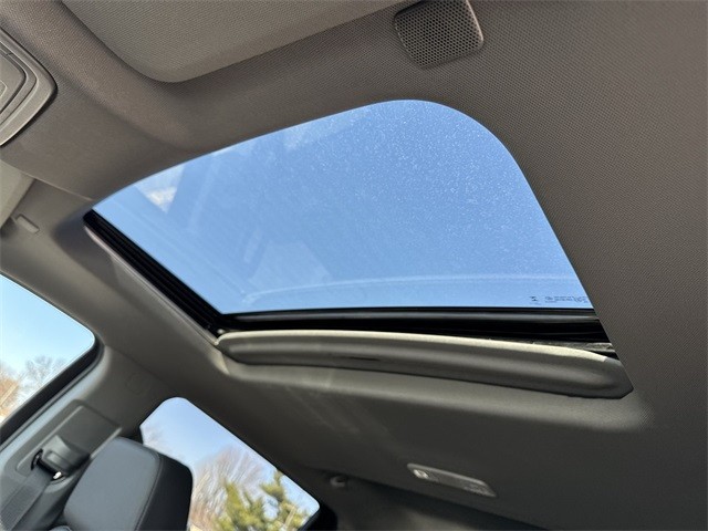 GMC Sierra 1500 Vehicle Full-screen Gallery Image 22