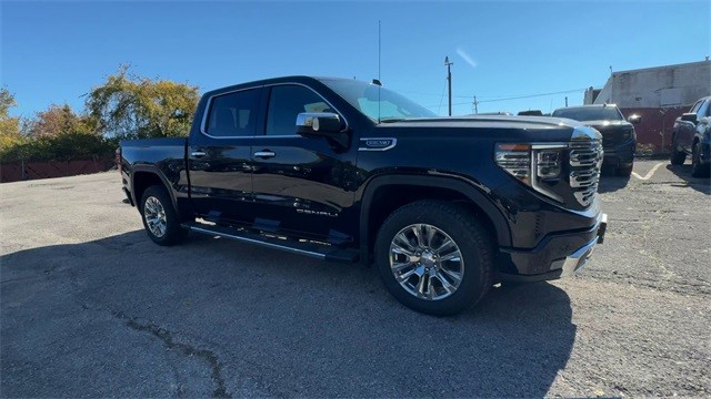 GMC Sierra 1500 Vehicle Full-screen Gallery Image 02