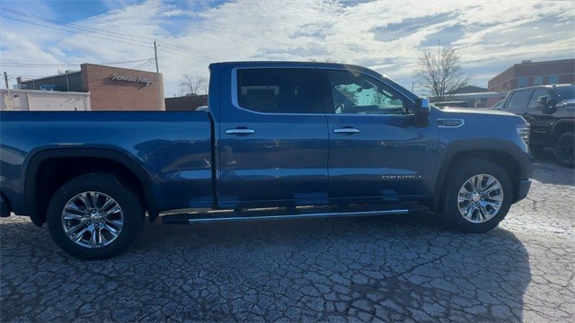 GMC Sierra 1500 Vehicle Full-screen Gallery Image 09