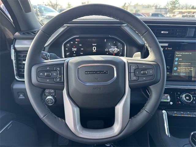 GMC Sierra 1500 Vehicle Full-screen Gallery Image 14