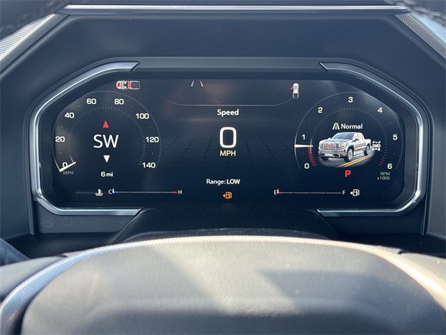 GMC Sierra 1500 Vehicle Full-screen Gallery Image 15