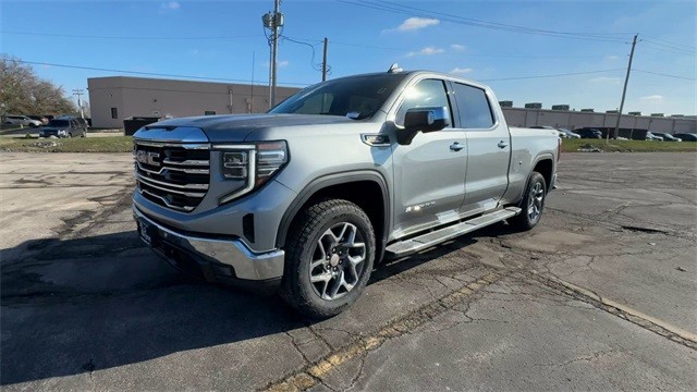 GMC Sierra 1500 Vehicle Full-screen Gallery Image 04