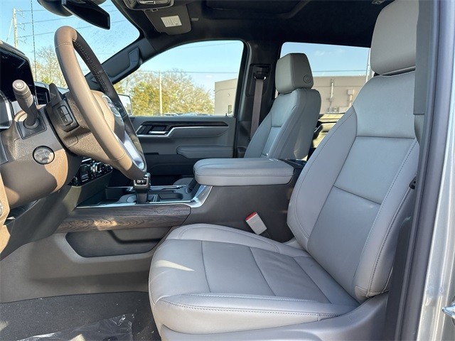 GMC Sierra 1500 Vehicle Full-screen Gallery Image 11