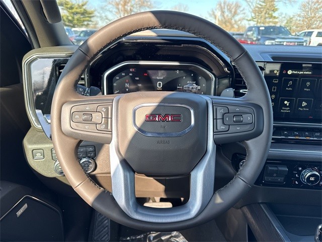 GMC Sierra 1500 Vehicle Full-screen Gallery Image 14