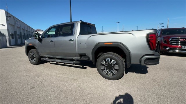 GMC Sierra 2500HD Vehicle Full-screen Gallery Image 06