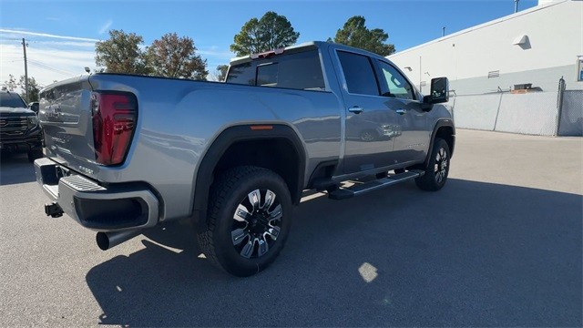 GMC Sierra 2500HD Vehicle Full-screen Gallery Image 08